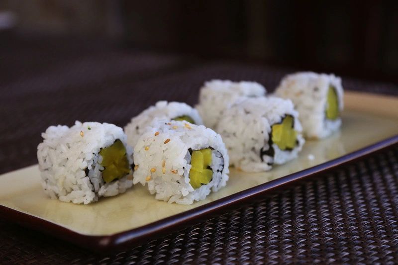 Oshinko Maki pickled daikon radish